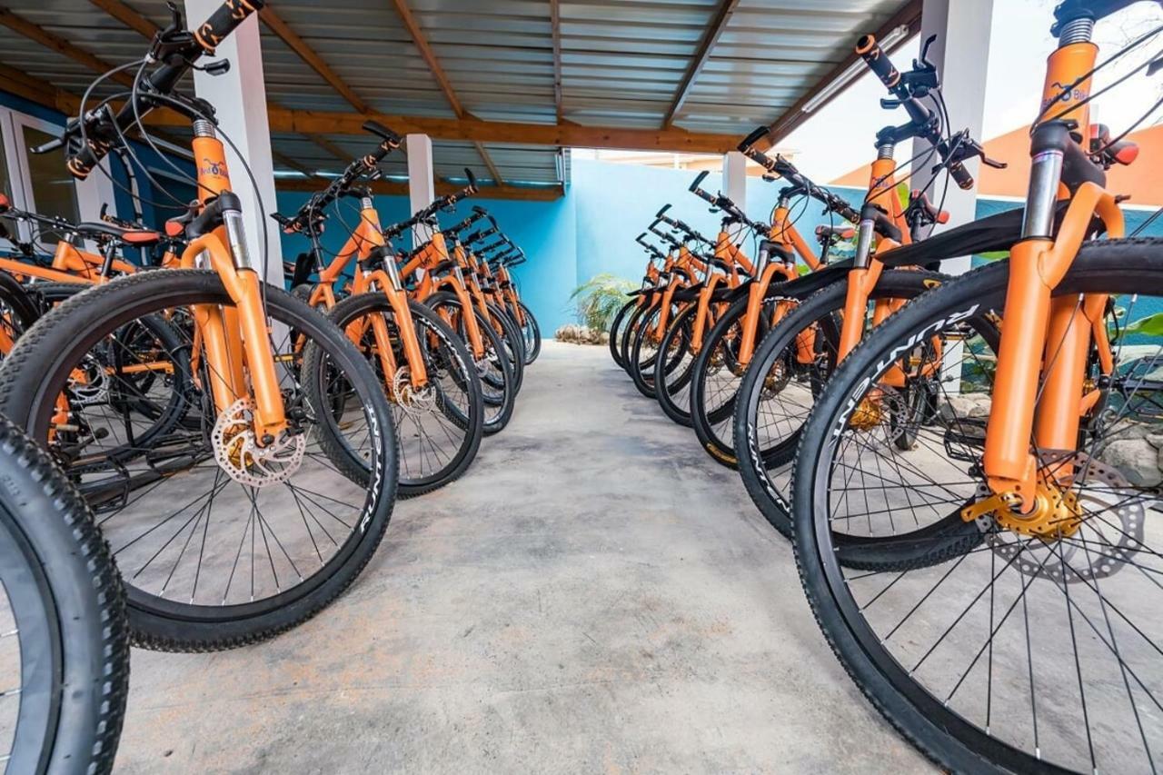 Bed & Bike Curacao - Jan Thiel Hostel Willemstad Exterior photo